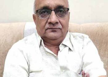 मथुरा-वृंदावन वासियो के जीवन को आरामदायक बनाने के प्रयासों में जुटे महापौर