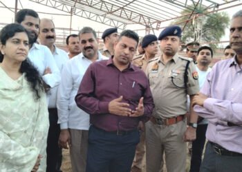 मुख्यमंत्री योगी के मथुरा आगमन को लेकर अधिकारियों में मची खलबली , मेले का करेंगे उद्घाटन