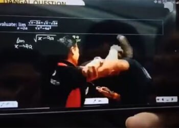 Physicswallah की क्लास में स्टूडेंट ने टीचर पर जड़ी चप्पल, वीडियो वायरल