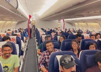 Operation Ajay: इजरायल से 274 भारतीयों को लेकर चौथी फ्लाइट दिल्ली पहुंची