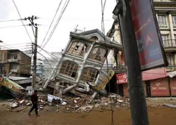 भयानक तबाही : नेपाल में भूकंप से मरने वाले लोगों की संख्या 150 पहुंची