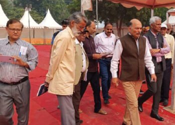 मथुरा के ब्रज रज उत्सव में हेमा मालिनी सहित अनुराधा पौंडवाल कविता कृष्णामूर्ति पुनीत इस्सर देंगे धमाकेदार प्रस्तुतियां, आ सकते है मोदी