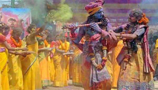 मथुरा में रंगभरनी एकादशी पर श्रीकृष्ण जन्मस्थान में होगी अनूठी होली, उमड़ेगी लाखों की भीड़