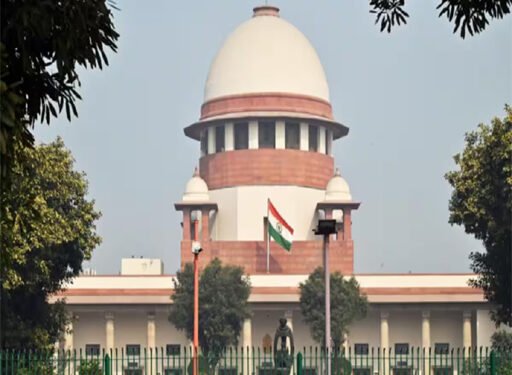 श्रीकृष्ण जन्मभूमि विवाद में मस्जिद कमेटी को झटका, सुप्रीम कोर्ट ने HC के फैसले में दखल देने से इनकार किया