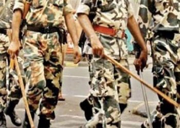 मथुरा में पैरा मिलिट्री फोर्स ने संभाली मतदान केंद्रों की सुरक्षा, 13 जनपदों से आया पुलिस बल