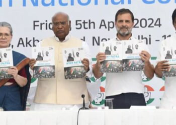 कांग्रेस ने जारी किया घोषणापत्र, जाति जनगणना कराने, आरक्षण की सीमा बढ़ाने समेत कई वादे किए