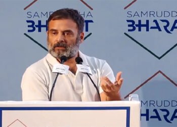 मोदी प्रधानमंत्री नहीं ‘राजा” हैं: राहुल