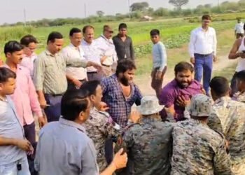 मथुरा में 40 लाख रु वसूलने गई नगर निगम टीम के साथ मारपीट-अभद्रता