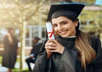 Btech कॉलेज का चुनाव करते समय इन बातों का रखें ध्यान, एक्सपर्ट्स से जानिए 7 टिप्स