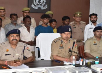 कोसी में पकड़ा गया एम पी का दुर्दांत पारदी गिरोह, 9 बदमाश दबोचे