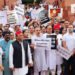 विपक्षी दलों के सांसदों का संसद भवन के बाहर प्रदर्शन, कांग्रेस ने राज्यसभा से किया बहिर्गमन