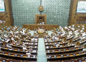 वक्फ संशोधन विधेयक के विरोध में विपक्ष, कांग्रेस सांसद हिबी एडेन ने लोकसभा में दिया नोटिस