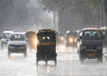 दिल्ली-NCR में तेज बरसात, दो दिन मौसम ऐसा ही रहेगा, मध्य प्रदेश के लिए येलो अलर्ट