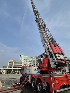 Vasai Virar Municipal Corporation Enhances Firefighting Capabilities with MAGIRUS 64 Meter Turntable Ladder