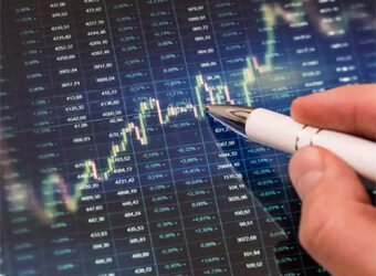 शेयर बाजार में लिस्टिंग के जरिये 3 कंपनियों की दस्तक, 2 ने कराया जोरदार मुनाफा, 1 ने किया निराश