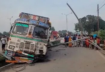 मिर्जापुर ट्रैक्टर-ट्रॉली की टक्कर में 10 की मौत, पीएम मोदी ने जताया दुख