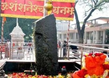 शनिदेव को सरसों के तेल चढ़ाने के पीछें है पौराणिक कथा, जानिए