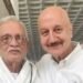 गुलजार से मिलकर खिल उठा अनुपम खेर का दिल और दिमाग, बोले- ‘शख्सियत ही ऐसी है’