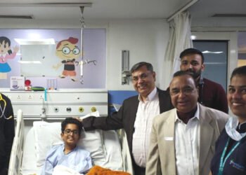 दुर्लभ बीमारी से पीड़ित बच्चे को मिली नई जिंदगी