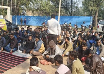 विद्युत नियामक आयोग अध्यक्ष के बिजली का निजीकरण पर दिए गए ब्यान से प्रदेश में आक्रोश, मथुरा में हुई जनसभा