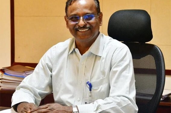 नारायणन ने इसरो के नए अध्यक्ष के रूप में कार्यभार संभाला