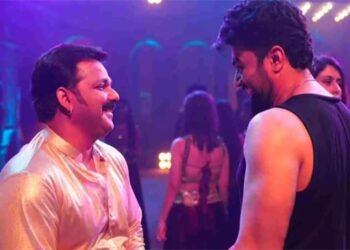 पवन सिंह के साथ काम करेंगे मनीष पॉल