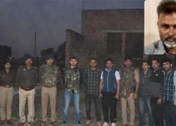 मथुरा पुलिस की बड़ी कार्रवाई , एक लाख का इनामी कुख्यात बदमाश अशद मुठभेड़ में ढेर
