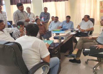 वृंदावन में जन समस्याओं का नगर आयुक्त ने किया निस्तारण