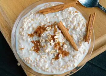 ओट्स को दही में भिगोकर खाइए, पाचन से लेकर वजन तक होगा जबरदस्त सुधार