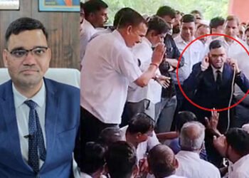 शाहजहांपुर में उठक बैठक लगाने वाले IAS पर गिरी गाज,  राजस्व परिषद से किए गए संबद्ध