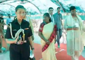 निधिवनराज की परिक्रमा करने वाली पहली राष्ट्रपति बनी द्रौपदी मुर्मू