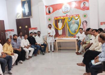 महात्मा गांधी-लाल बहादुर शास्त्री की जयंती पर कांग्रेसियों ने लिया भाजपा सरकार को जड़ से उखाड़ने का संकल्प