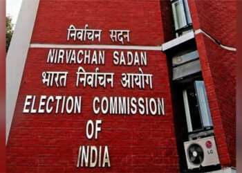 चुनाव आयोग का फैसला: ईपिक नहीं है तो 12 वैकल्पिक पहचान पत्रों के सहारे कर सकेंगे मतदान