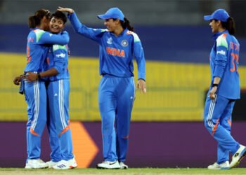 भारतीय महिला क्रिकेट टीम ने पाकिस्तान को विश्व कप के लीग मैच में 88 रन से पीटा