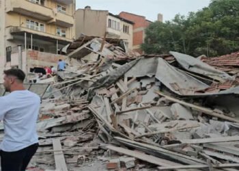 पश्चिमी तुर्किए में 6.1 तीव्रता का भूकंप, कई इमारतें ढहीं