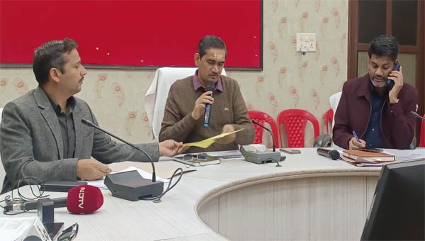 मथुरा में एसआईआर अभियान में अब तक 73.27 प्रतिशत फॉर्म फीड, मांट नंबर 1